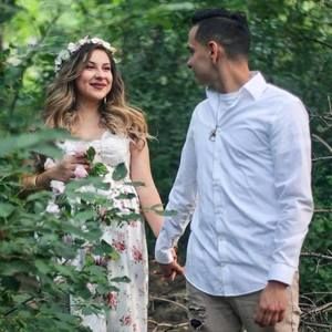 Meet your Posher, Pamela